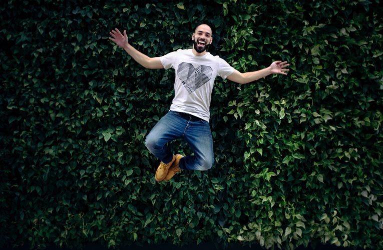 Can Happiness be Learned: the Role of Technology in Cultivating Happiness in Justin